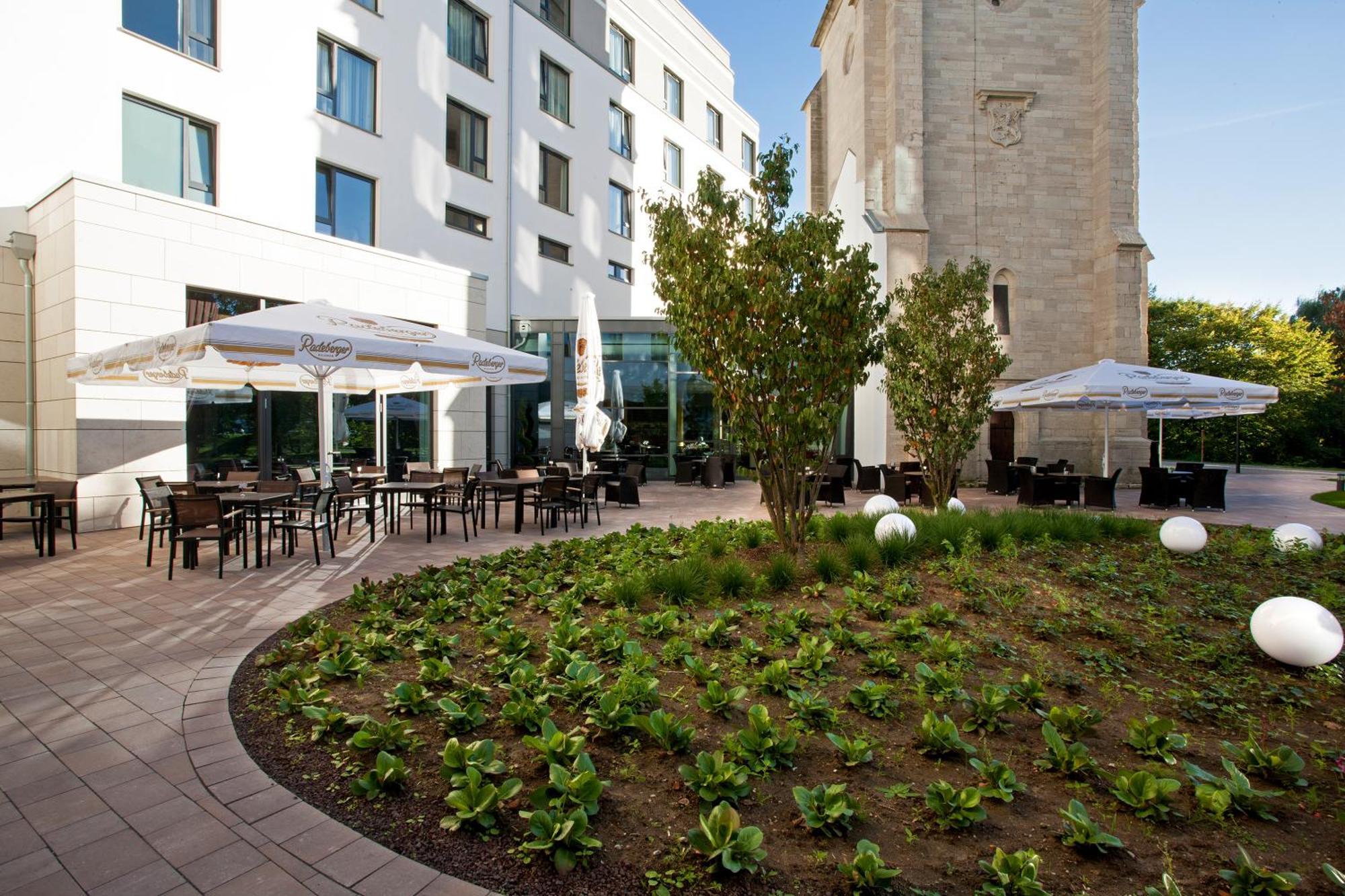 Отель Steigenberger Parkhotel Брауншвейг