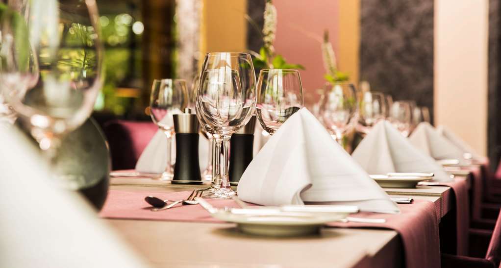Steigenberger Parkhotel Отель