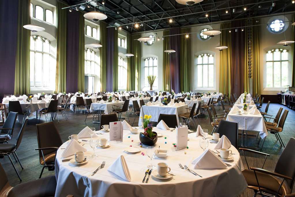 Steigenberger Parkhotel Отель 4*